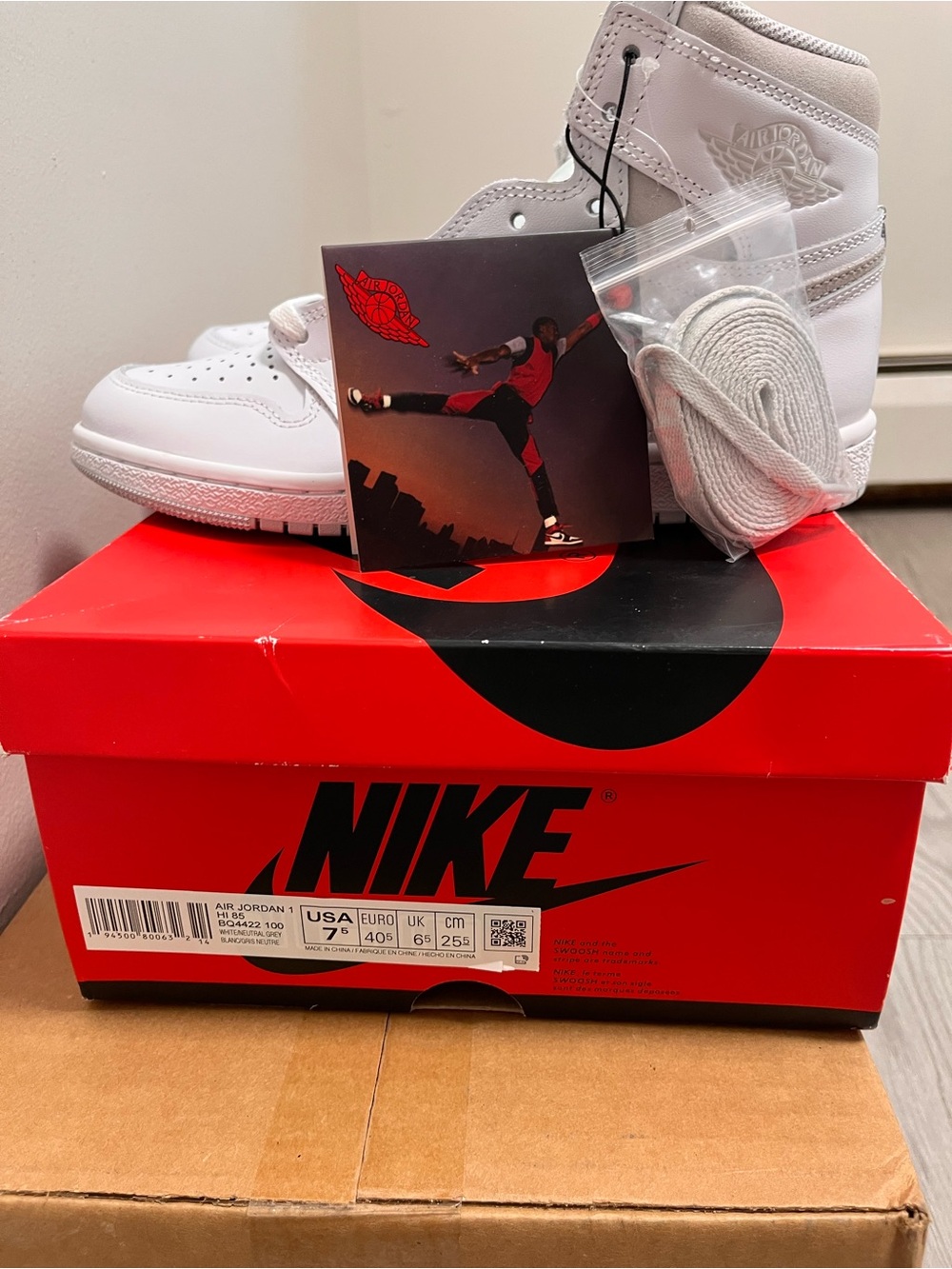 Air Jordan 1 Retro High '85 OG "Neutral Grey" - Picture 6 of 7